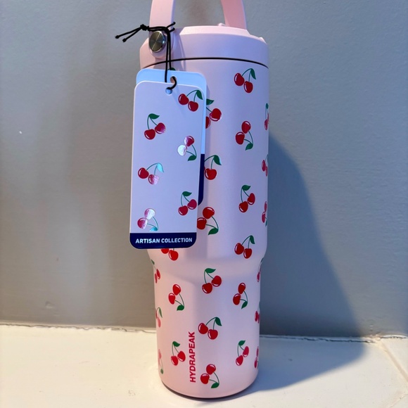 Hydrapeak Cherry Water bottle 32 oz - Picture 2 of 4